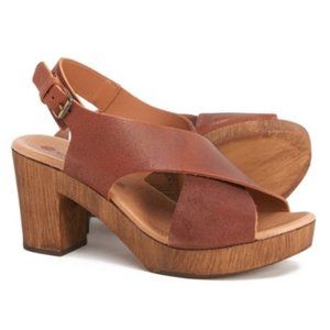 Eric Michael sz 39 Boston platform peeptoe sandals